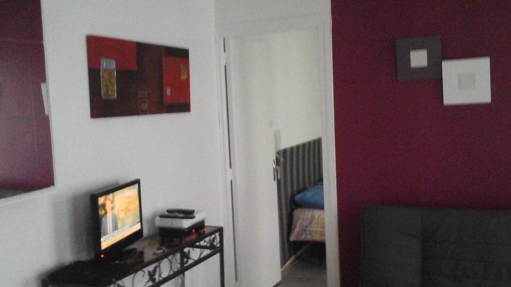 Apartment Notre Dame Paris Zimmer foto